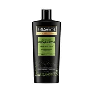 Tresemmé Ondas & Rizos Champú Nutritivo con Aceite de Coco para Cabellos Rizados u Ondulados 685 Ml.