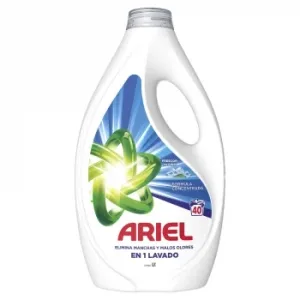 Detergente Líquido Frescor Alpino Ariel 40 Lavados.