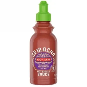 Salsa de Chile Picante Sriracha Go-tan Botella 215 Ml.